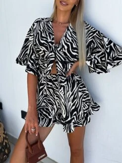 Women's Romper Ruffle Cut Out Floral V Neck Streetwear Street Daily Regular Fit Half Sleeve Black White Blue S M L Summer 31 Women's Romper Ruffle Cut Out Floral V Neck Streetwear Street Daily Regular Fit Half Sleeve Black White Blue S M L Summer -Cheap Plus Fit Dress Store ymbwzn1683534622738